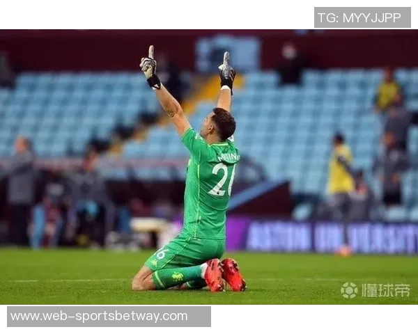 奥布拉克谈防守挑战期待球队能实现更多零封佳绩