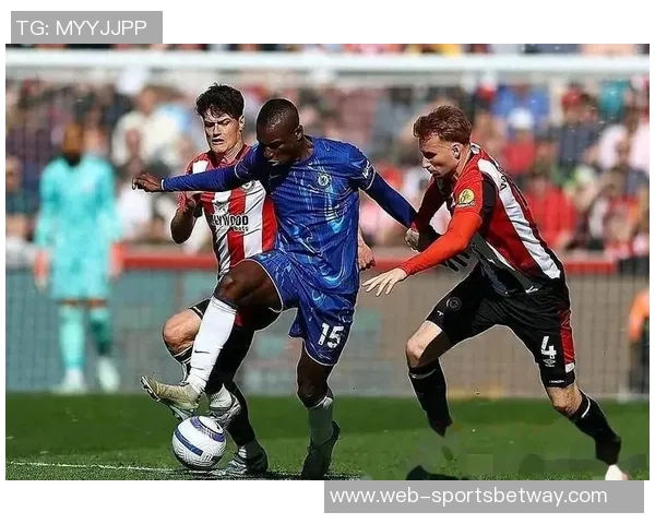 南美媒体报道拜仁曼联马竞争夺17岁厄瓜多尔中场新星卡斯蒂略