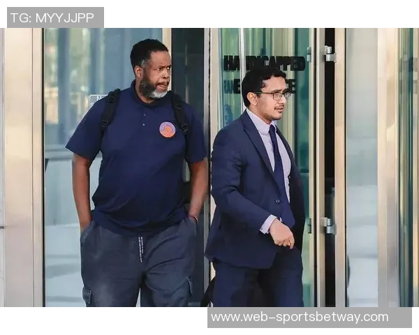 达蒙琼斯利用詹姆斯缺阵内幕消息赌球并告知周围人压雄鹿获胜 达蒙琼斯利用詹姆斯缺阵内幕消息赌球并告知周围人压雄鹿获胜